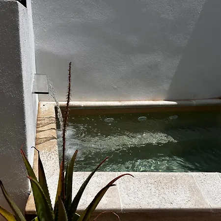 Casa Do Largo - Exclusive Retreat - Patio & Pool