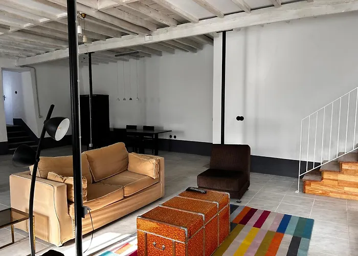 Casa Do Largo - Exclusive Retreat - Patio & Pool بيت للعطل *