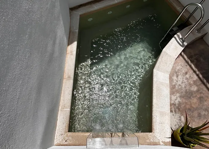 Vakantiehuis Casa Do Largo - Exclusive Retreat - Patio & Pool Sarzedas