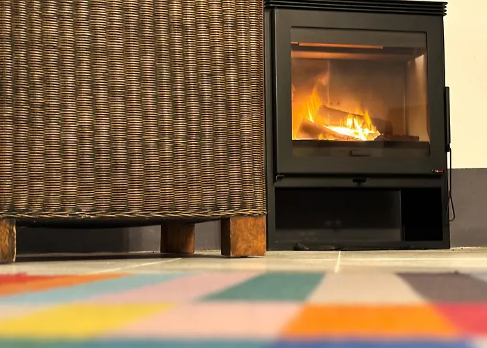 Casa Do Largo - Exclusive Retreat - Patio & Pool بيت للعطل *